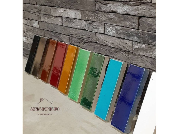 ხელნაკეთი მოჭიქული აგური